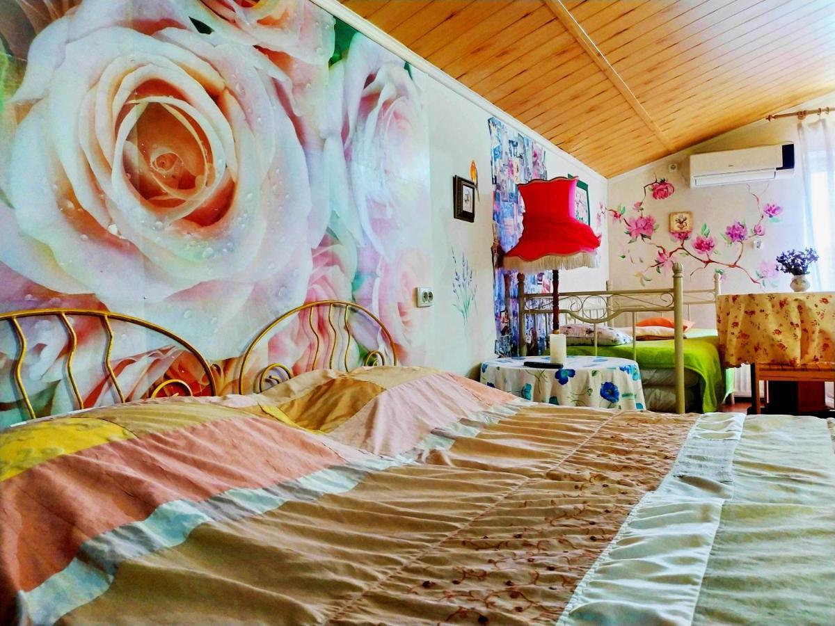 Hotel Calipso Charkov Buitenkant foto