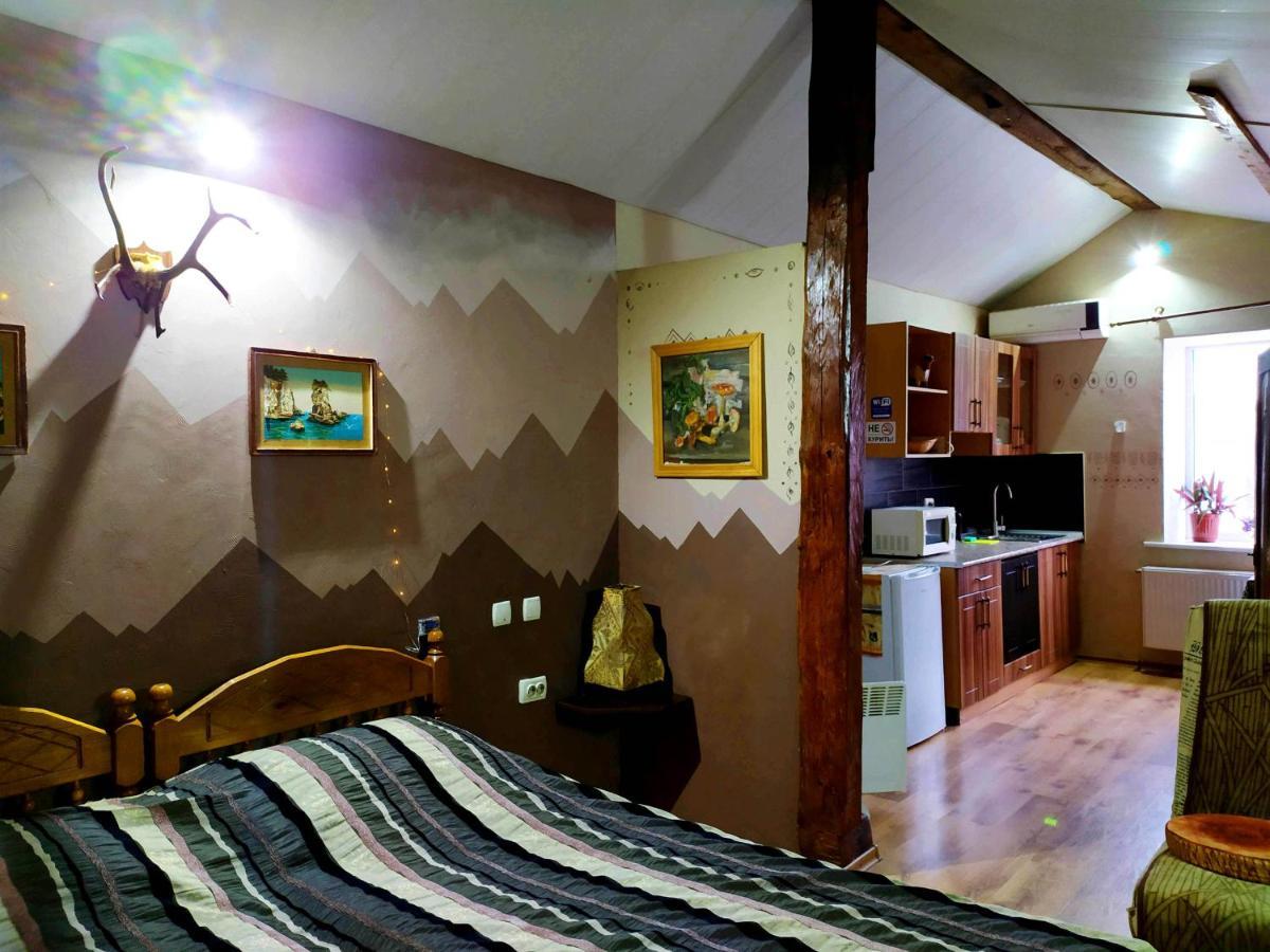 Hotel Calipso Charkov Buitenkant foto