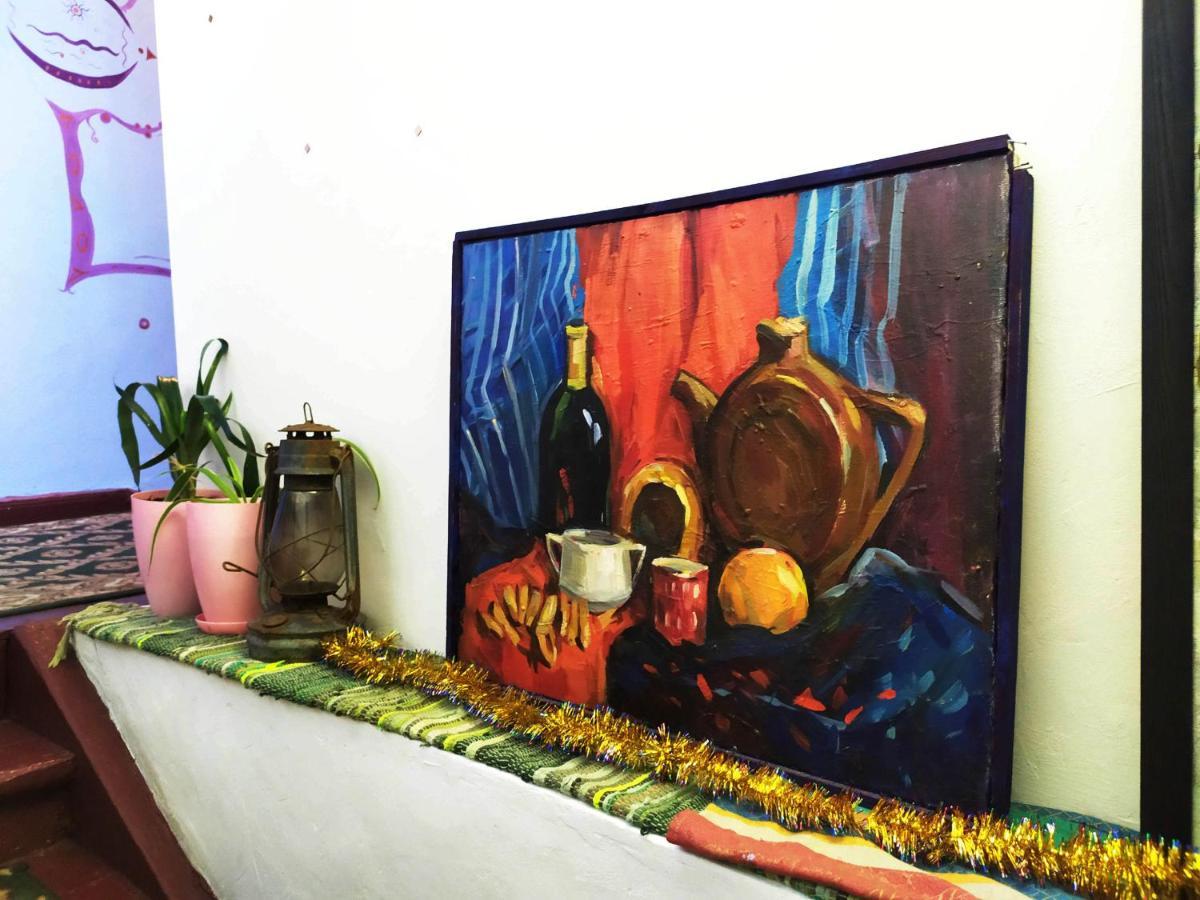Hotel Calipso Charkov Buitenkant foto