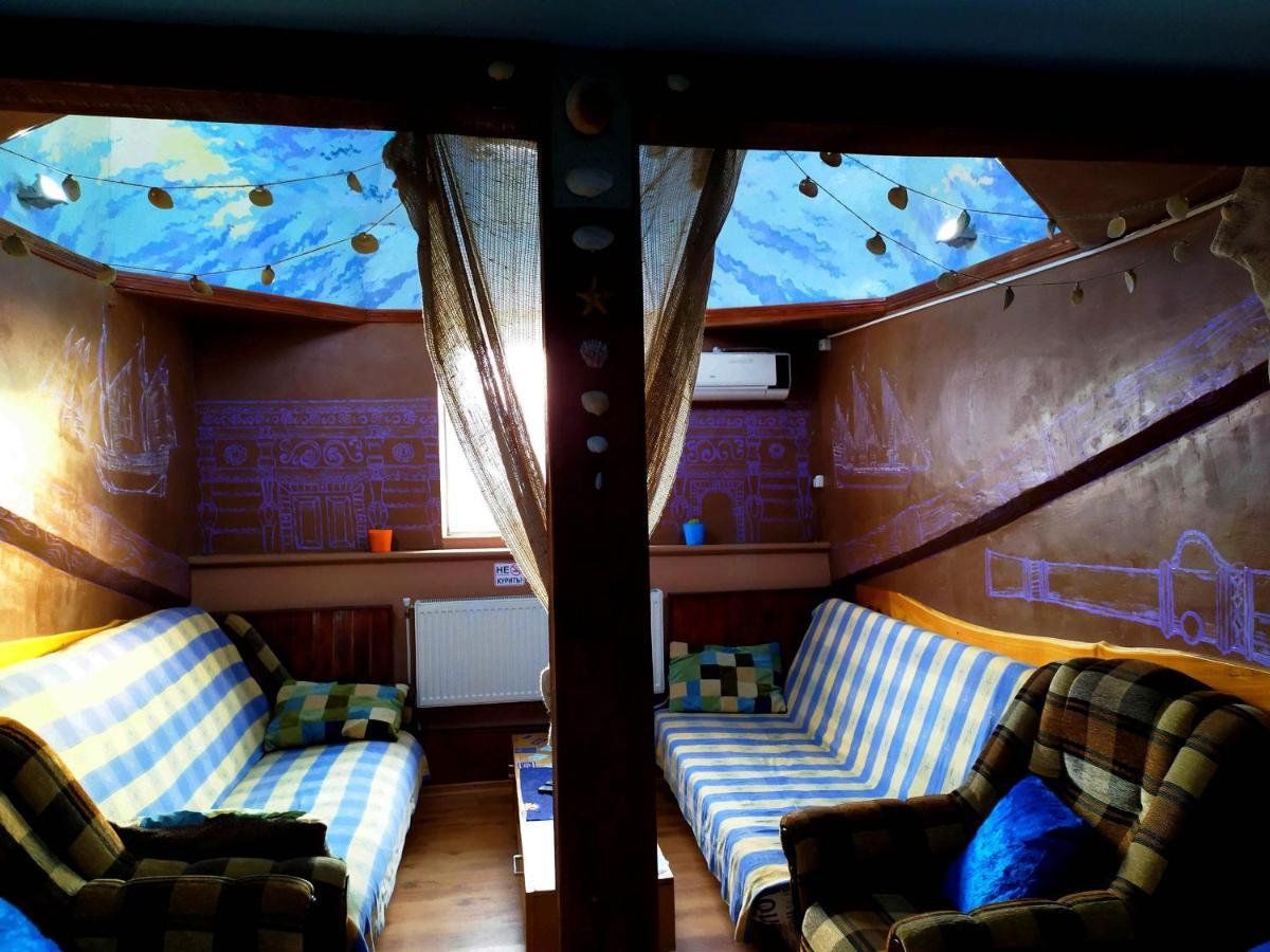 Hotel Calipso Charkov Buitenkant foto